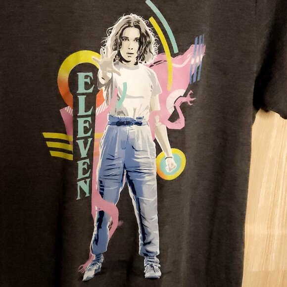 Stranger Things Girls Eleven Grey Tee Large - Picture 3 of 4